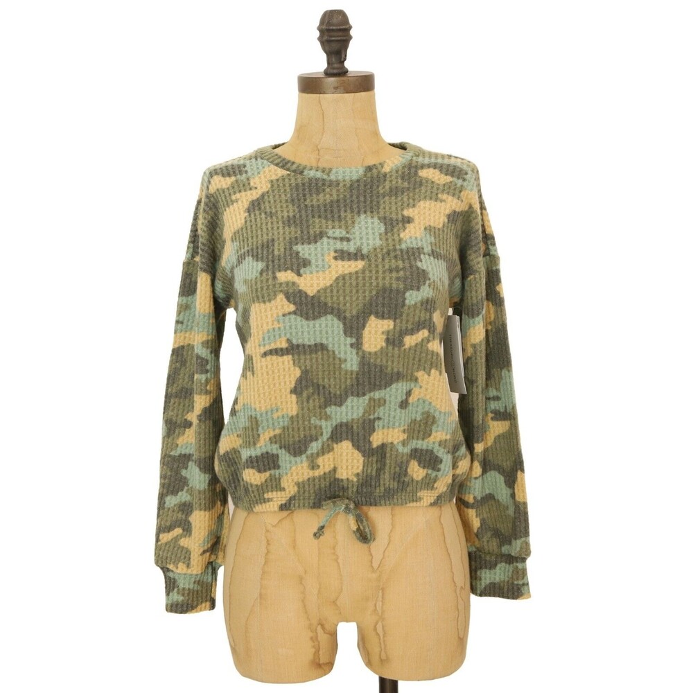 Treasure & Bond Cozy Waffle Camo Top M 8/10 Olive Sarma Tan Green Thermal B54